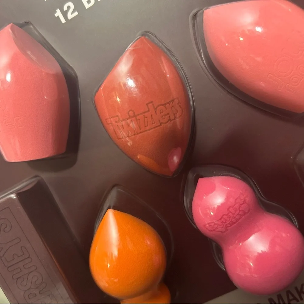Hersheys 12 Piece Beauty Sponges SO CUTE New